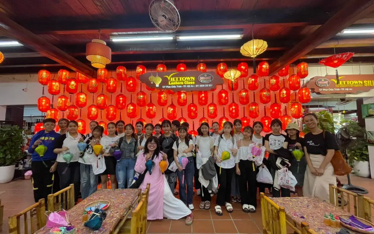 Local School Student Tour for Children of Vietnam