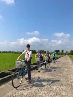 Cam Kim Island: Village Life & Craft Traditions by Bicycle